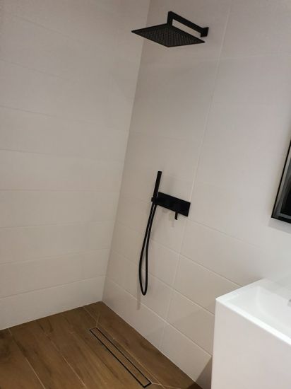 SALLE DE BAIN A DECINES